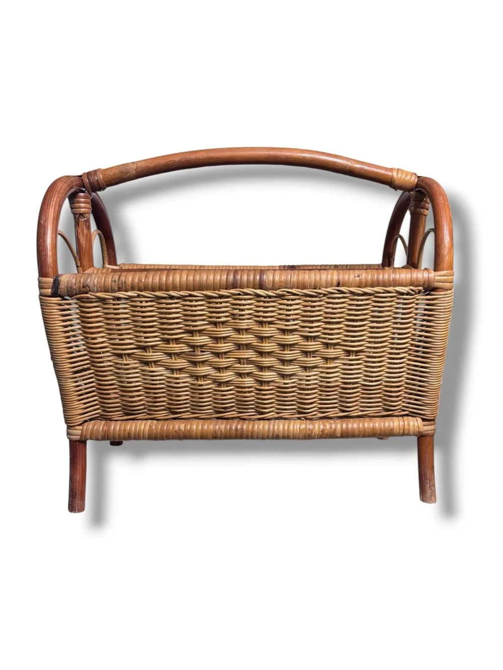 VINTAGE Bamboo Wicker Rattan Woven Magazine Holder Heart End Details